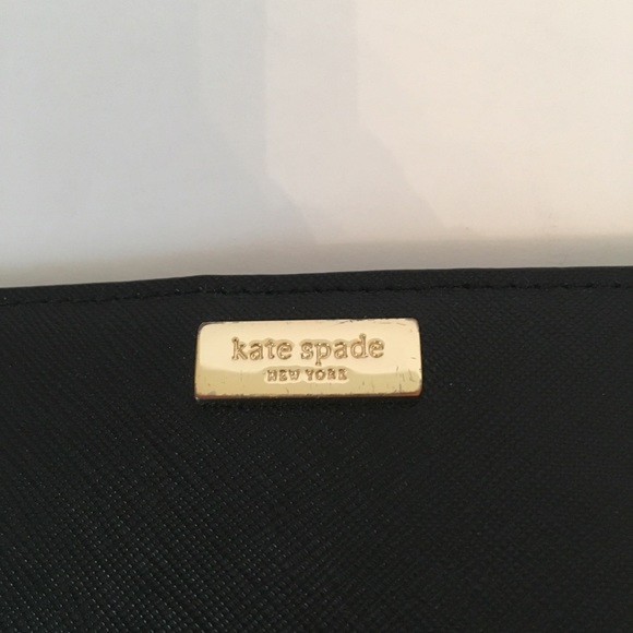 Kate Spade bi-fold wallet black gold hardware - Picture 4 of 8